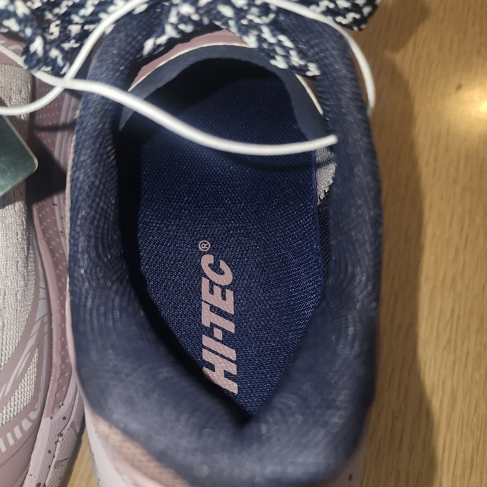 Hi-Tec Women's Size 6 Lilac and Navy Trail Shoes Sneakers New - Picture 7 of 7
